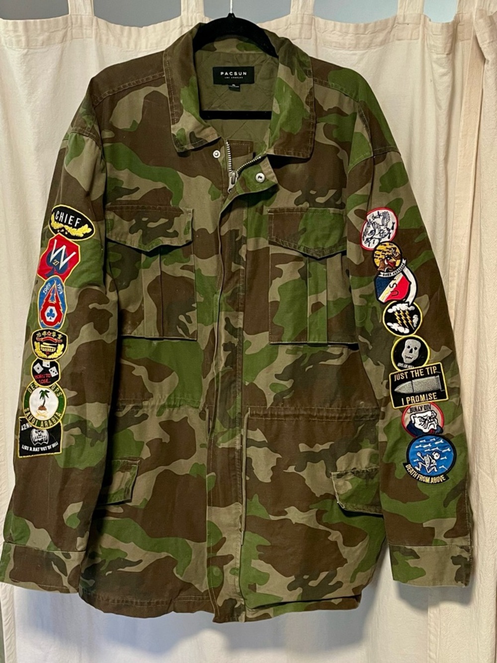 PacSun Women’s XL Camo Military Utility Jacket with Patches- EUC